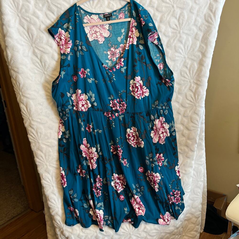 Torrid sleeveless dress 4XL plus sz teal pink flowers midi spring summer casual